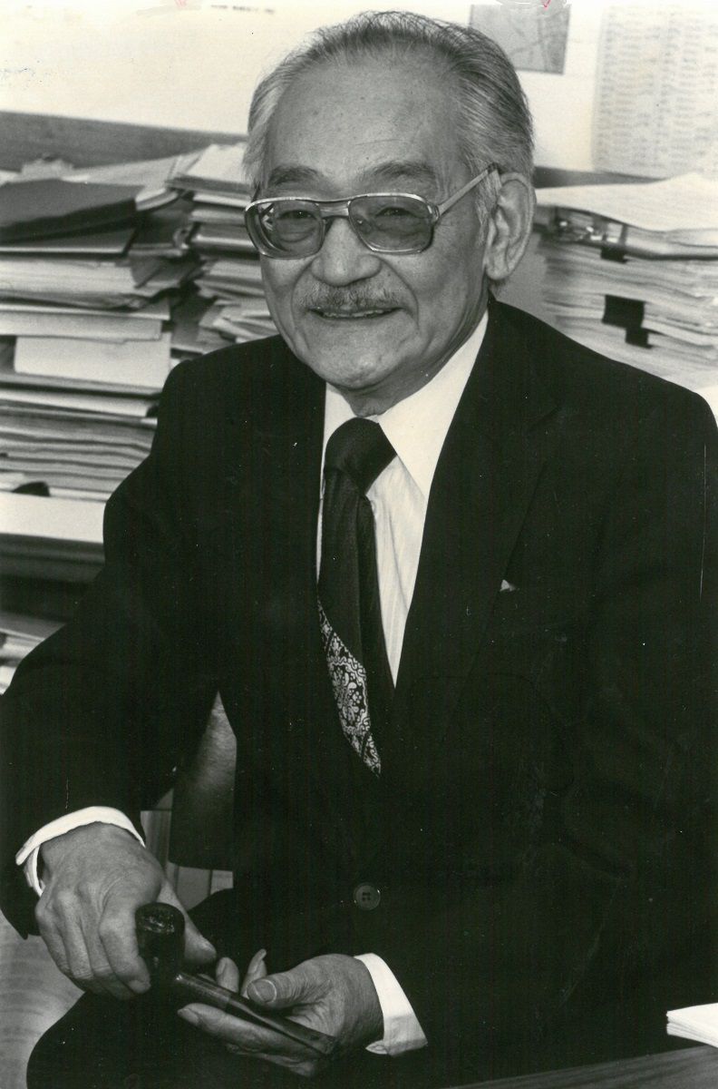 Min Yasui mug.jpg